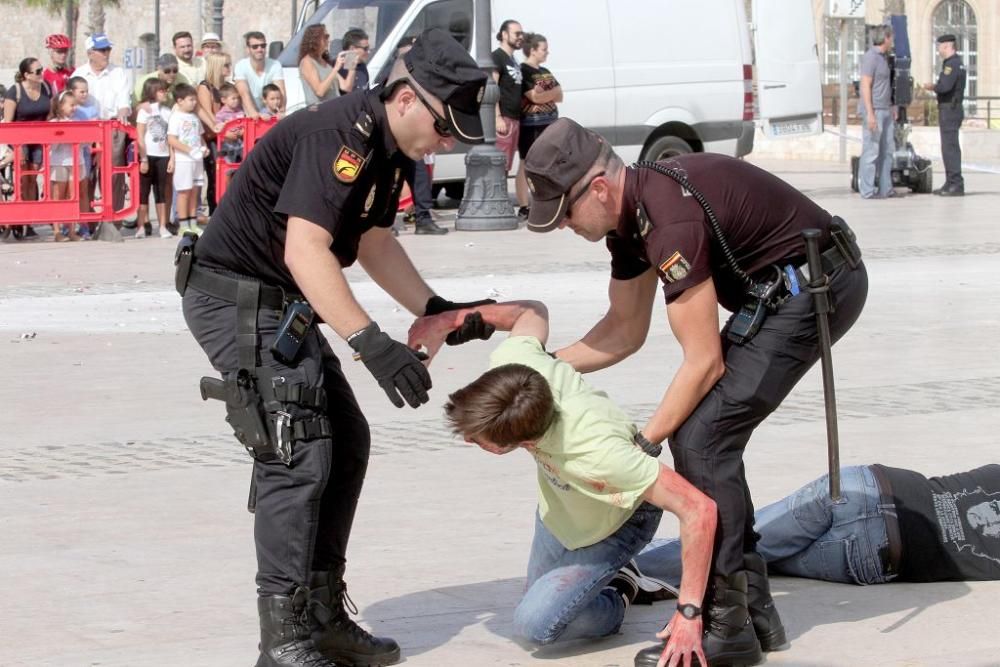 La Policía Nacional celebra su patrón con un simul