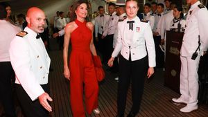 La Reina Letizia cena junto a la Princesa Leonor en el buque escuela Juan Sebastián de Elcano a 03 de Mayo de 2025 en Panamá.