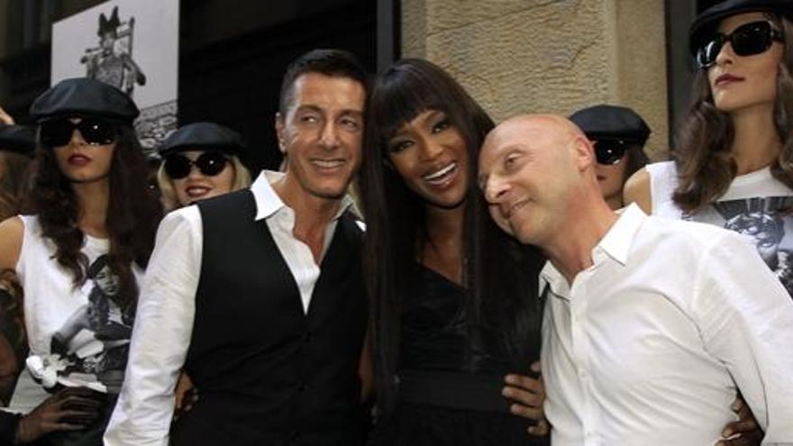 Dolce y Gabbana, con Naomi Campbell.