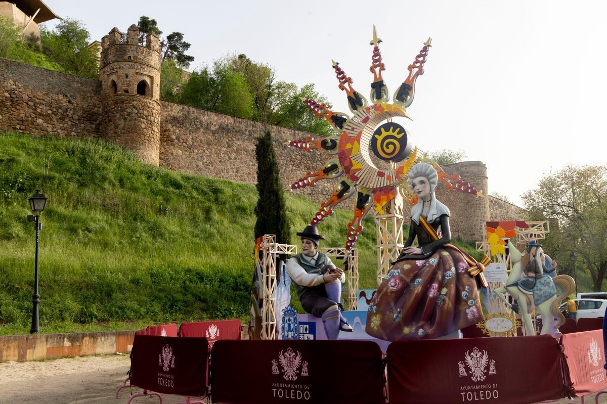 Las Hogueras se plantan en Toledo: así es el monumento de José Manuel García Esquiva “Pachi” para promocionar la Festa Las Hogueras se plantan en Toledo: así es el monumento de José Manuel García Esquiva “Pachi” para promocionar la Festa