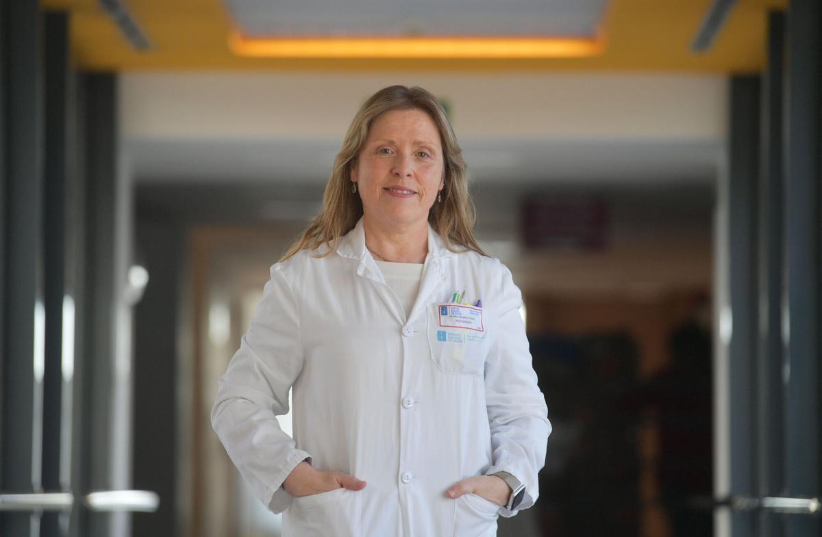 Mónica Mourelo jefa de la Uci CHUAC