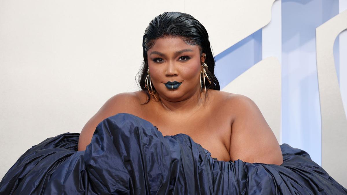 Lizzo, espectacular en la ceremonia de los premios MTV VMAS