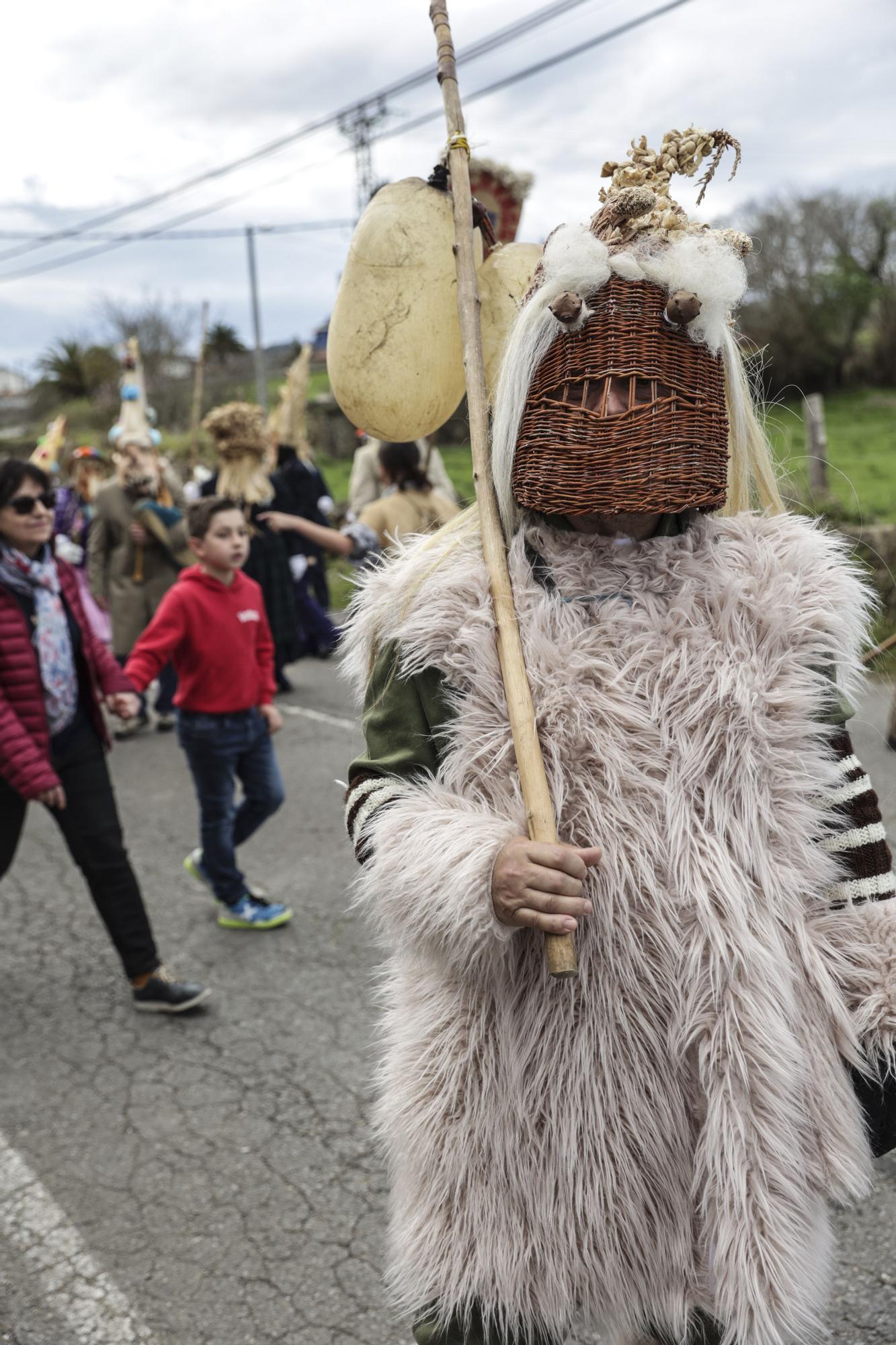 Todas las fotos de la Mascarada de Invierno en Valdesoto