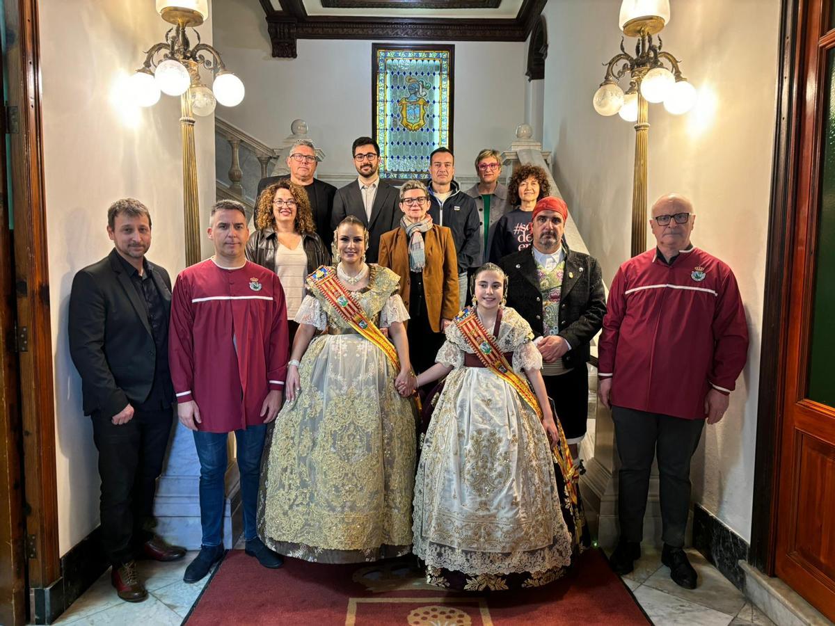 Los mejores momentos de la "Crida" de Sueca y del homenaje póstumo a Carraquer