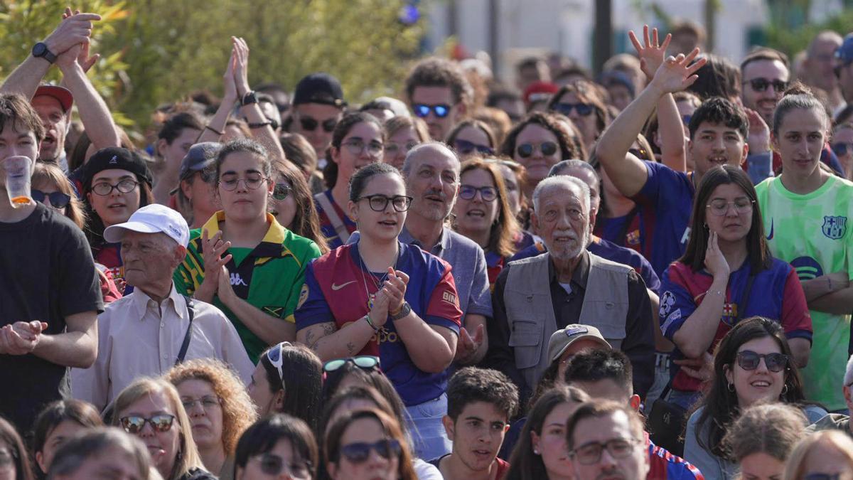 Ambiente en Barcelona por la  final de la Champions femenina Barça-Arsenal