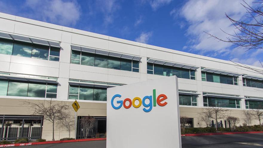 Facua denuncia a Google por una posible filtración masiva de datos de Google+