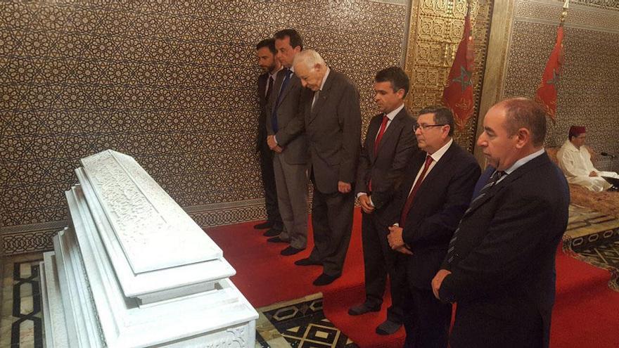 Los alcaldes visitaron el Mausoleo de Mohammed V de Marruecos.