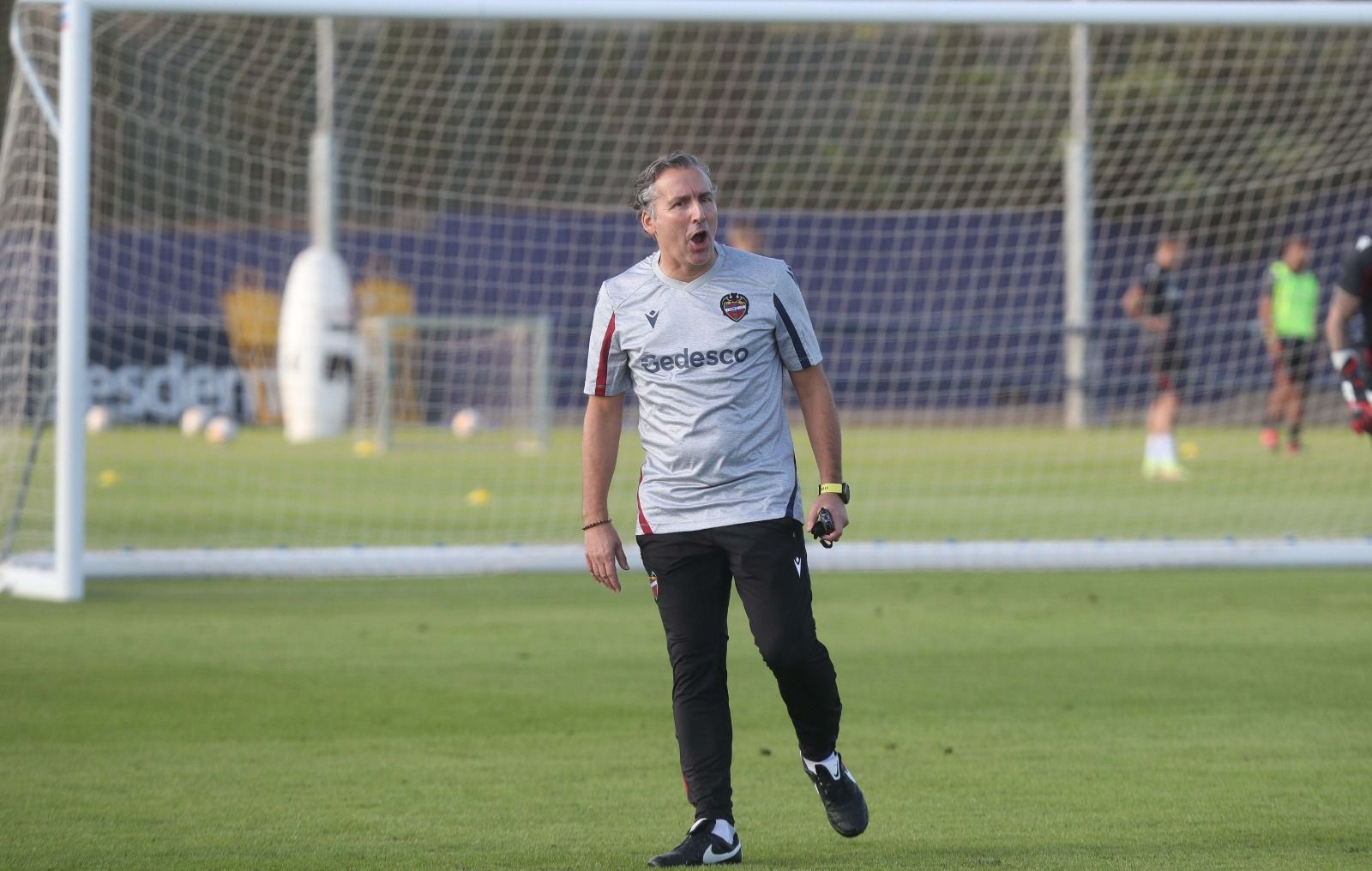 Así fue el primer entrenamiento de Javi Pereira con el Levante UD