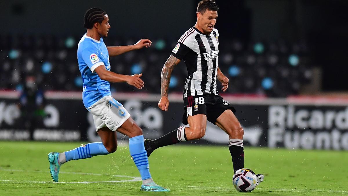 Damián Musto, en un encuentro en el Cartagonova