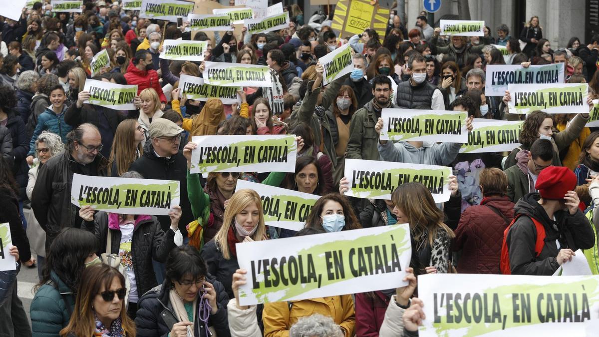 ¿Qué es el Pacte Nacional per la Llengua y por qué Junts y CUP no lo firman?