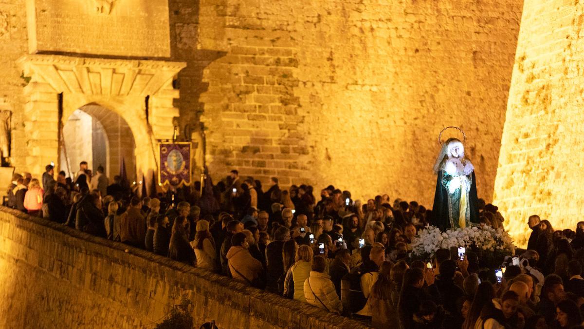 Procesión del Viernes Santo en Vila.