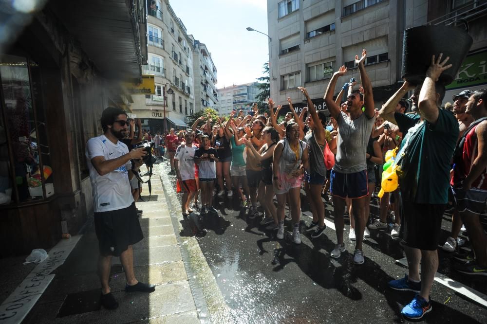 ¡Búscate en la Fiesta del Agua de Vilagarcía!