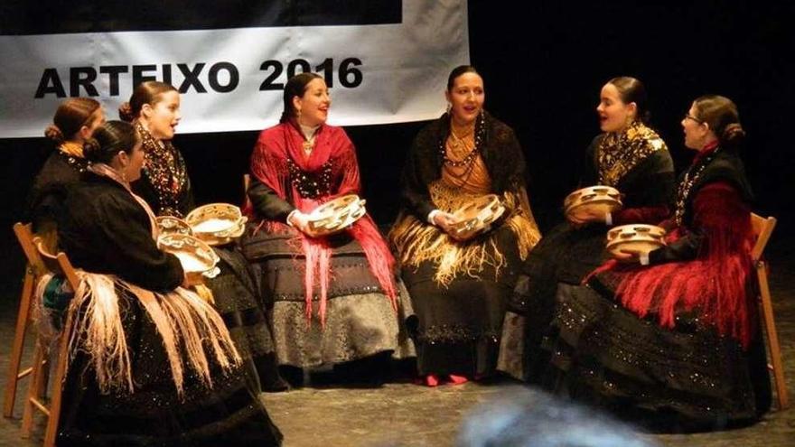 O Amanexo de Dexo se lleva dos premios en el Concurso Xiradela