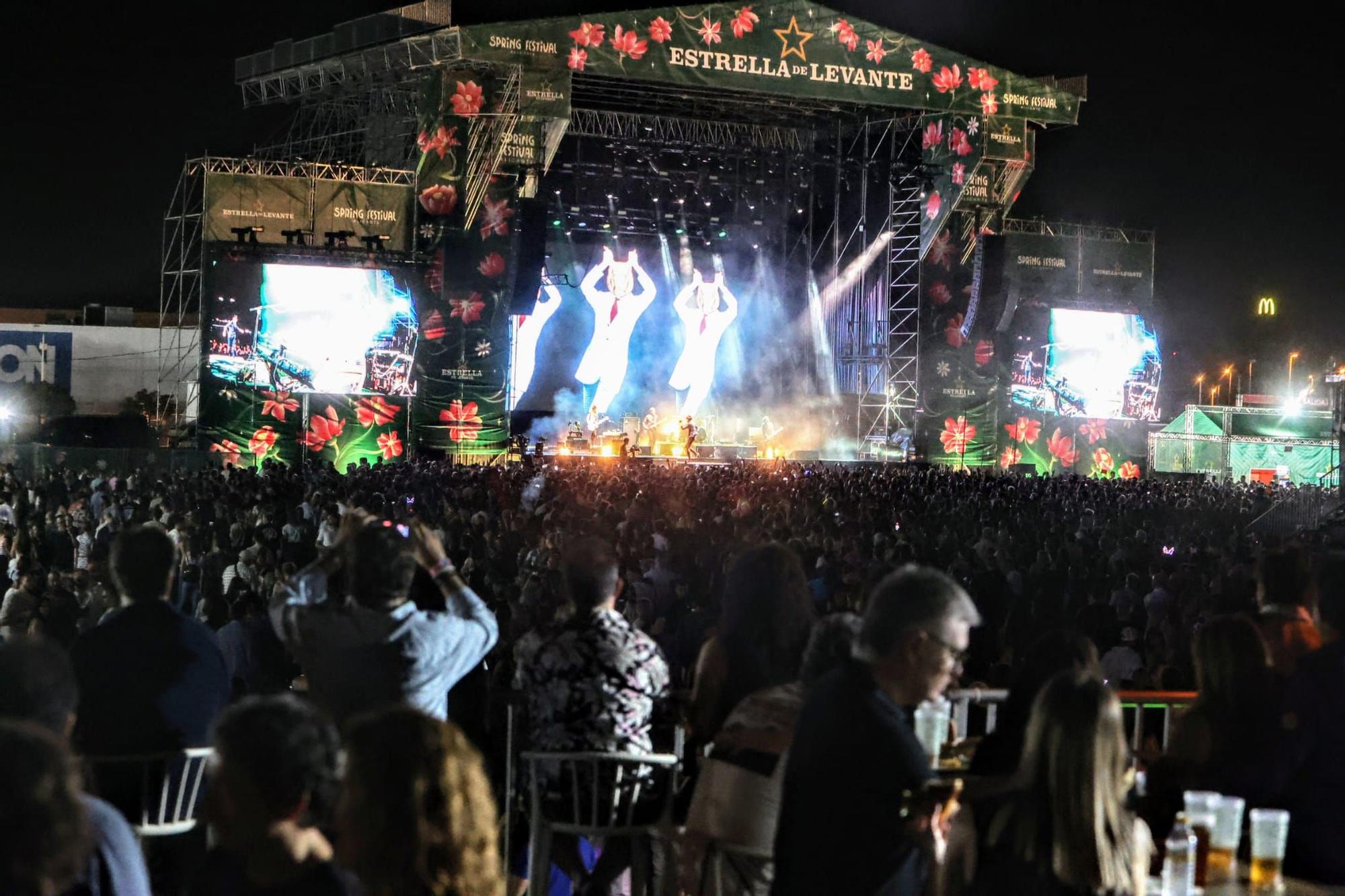 El Spring Festival congrega a 25.000 almas en Alicante