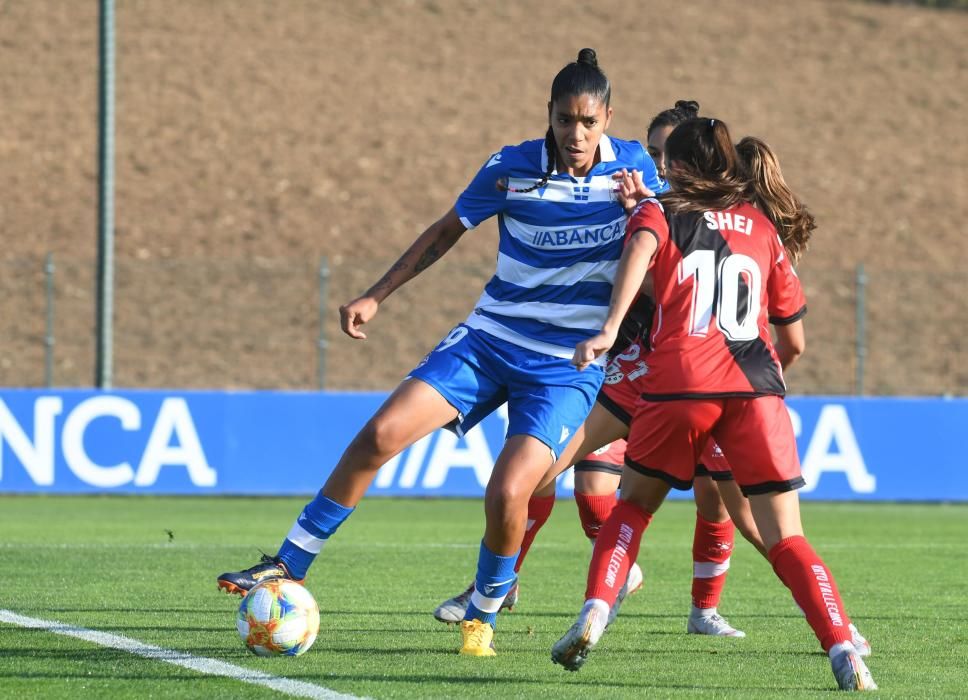 El equipo coruñés, superior, golpea tras el descanso con tantos de Peke, Gaby y Maya Solo el todopoderoso Barça, que hoy visita Huelva, puede igualar sus 13 puntos.