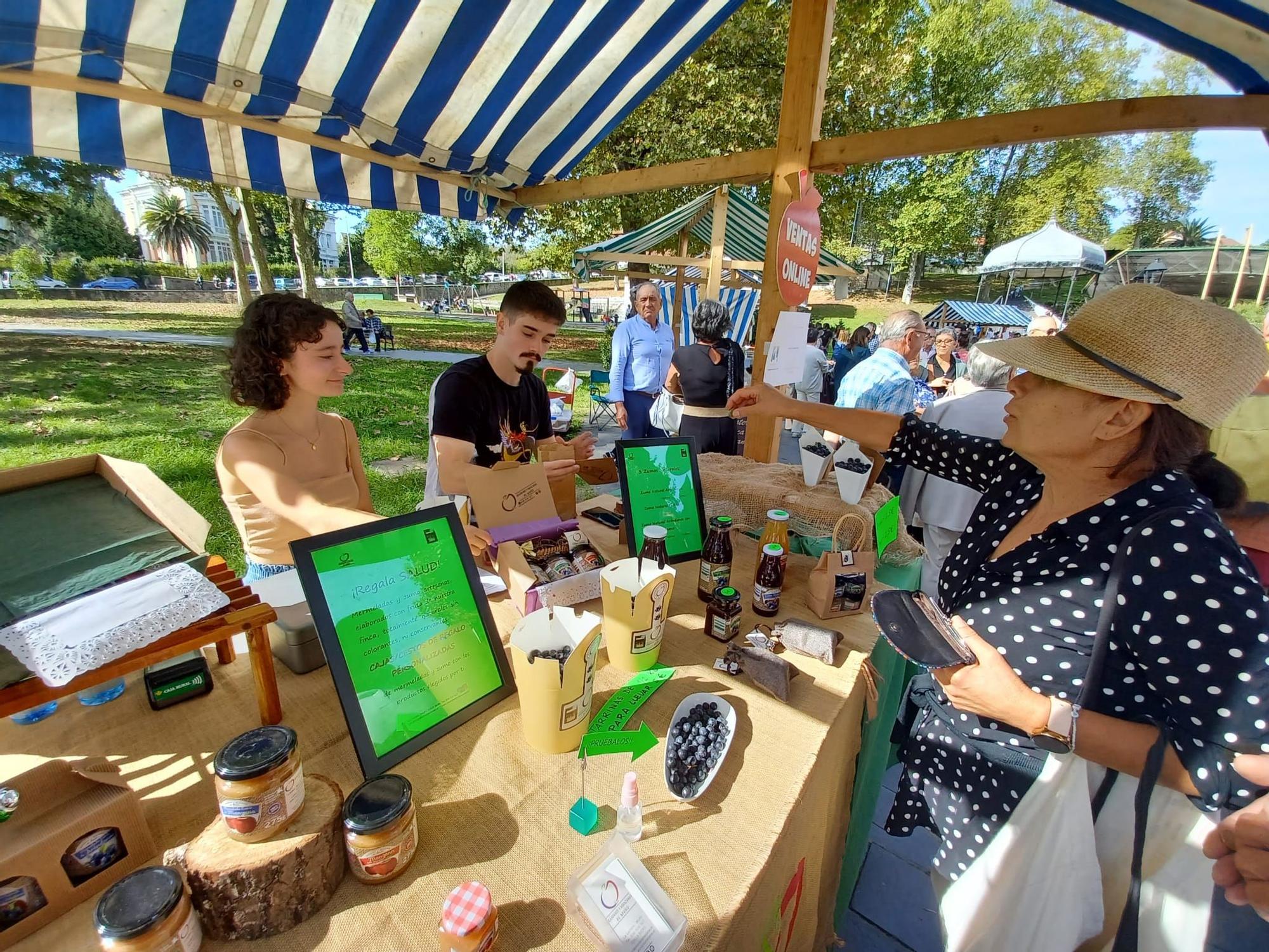 Grado, tradición y calidad en el gran mercadón de otoño: todas las imágenes de la cita dominical en la villa