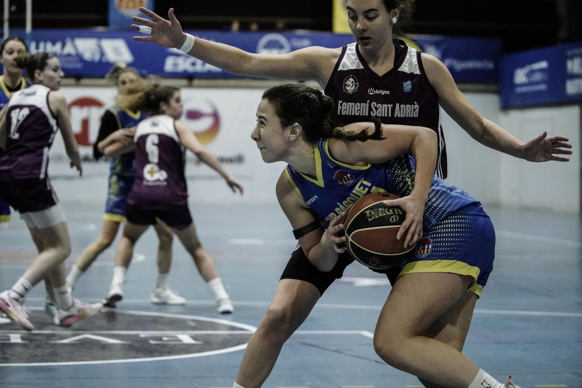 Totes les imatges de la Supercopa de bàsquet femení entre l'Igualada i el Sant Andrià