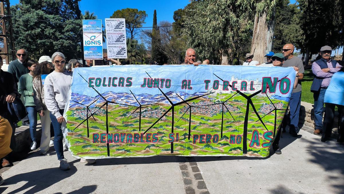 La manifestación en Antequera contra las macrorenovables, en imágenes