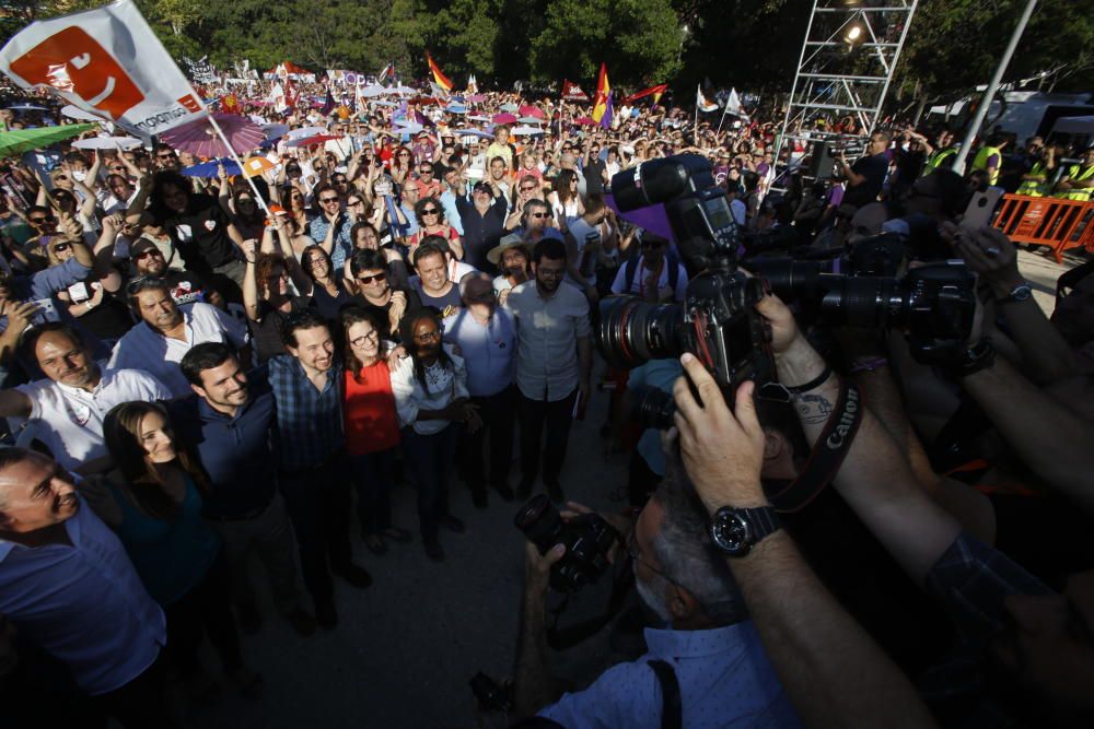 La coalición 'A la valenciana' ha celebrado este acto de campaña en el Parque Lo Morant