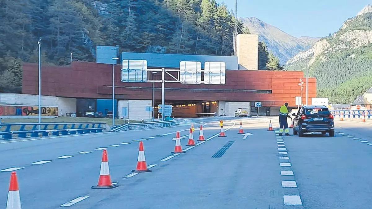 La boca del túnel del Somport por la parte española
