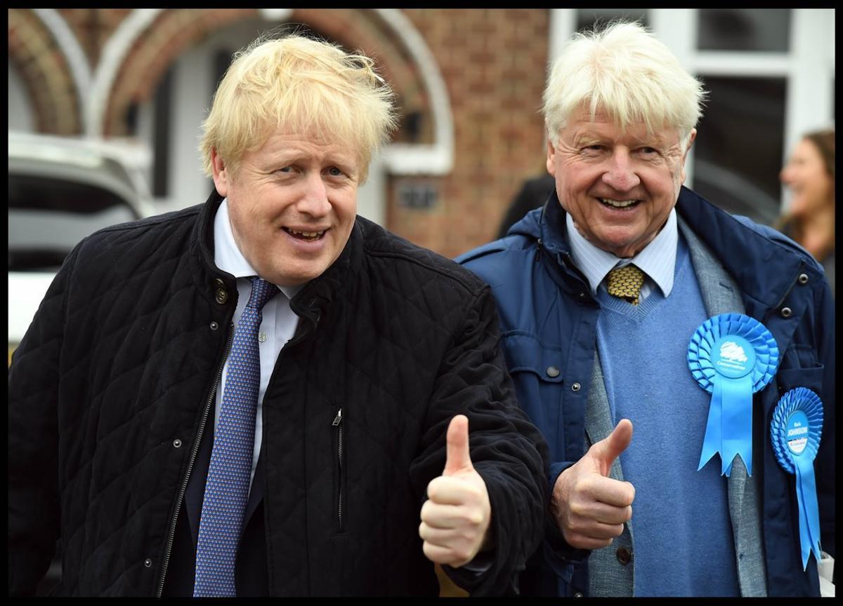 23/11/2019. London, United Kingdom: Boris Johnson General Election Campaign Day Sixteen.The Prime Minister Boris Johnson campaigning in Uxbridge with his dad Stanley, on day 16 of his General Election campaign. (Andrew Parsons / i-Images / Contacto)