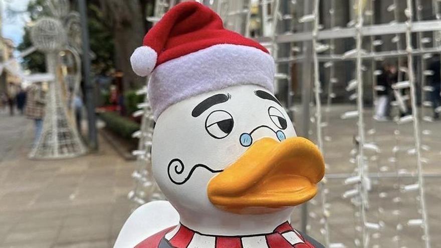 La rifa de la ‘Patomanía’ llena de arte solidario el casco de La Laguna