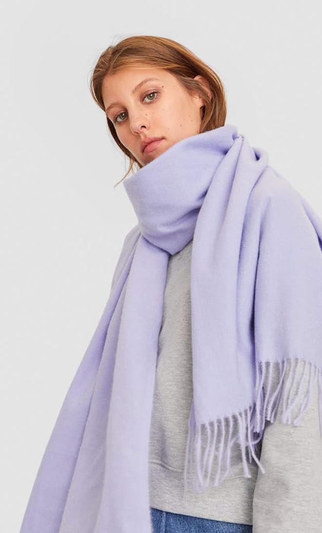 10 bufandas (bonitas y sofisticadas) para llevar y regalar estas Navidades  - Woman
