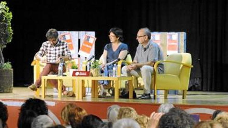 Artés reuneix els clubs de lectura en una nova sessió d&#039;El Club del Llibre