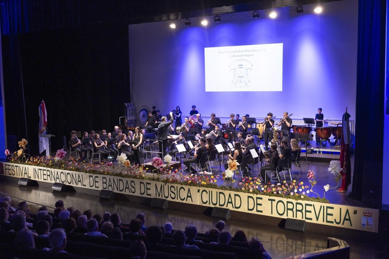 Las bandas de música de Paiporta y Catarroja, protagonistas del Festival Internacional de Bandas Ciudad de Torrevieja