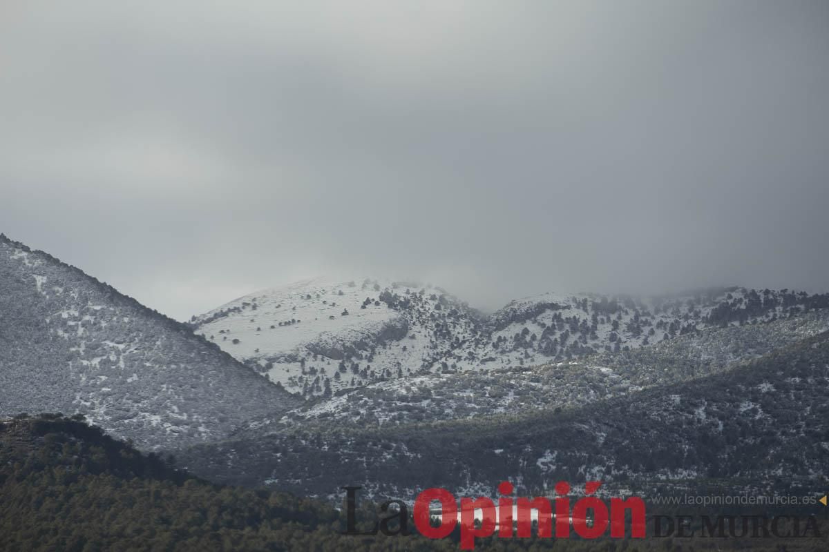 La borrasca Herminia tiñe de blanco la cima de la Región de Murcia