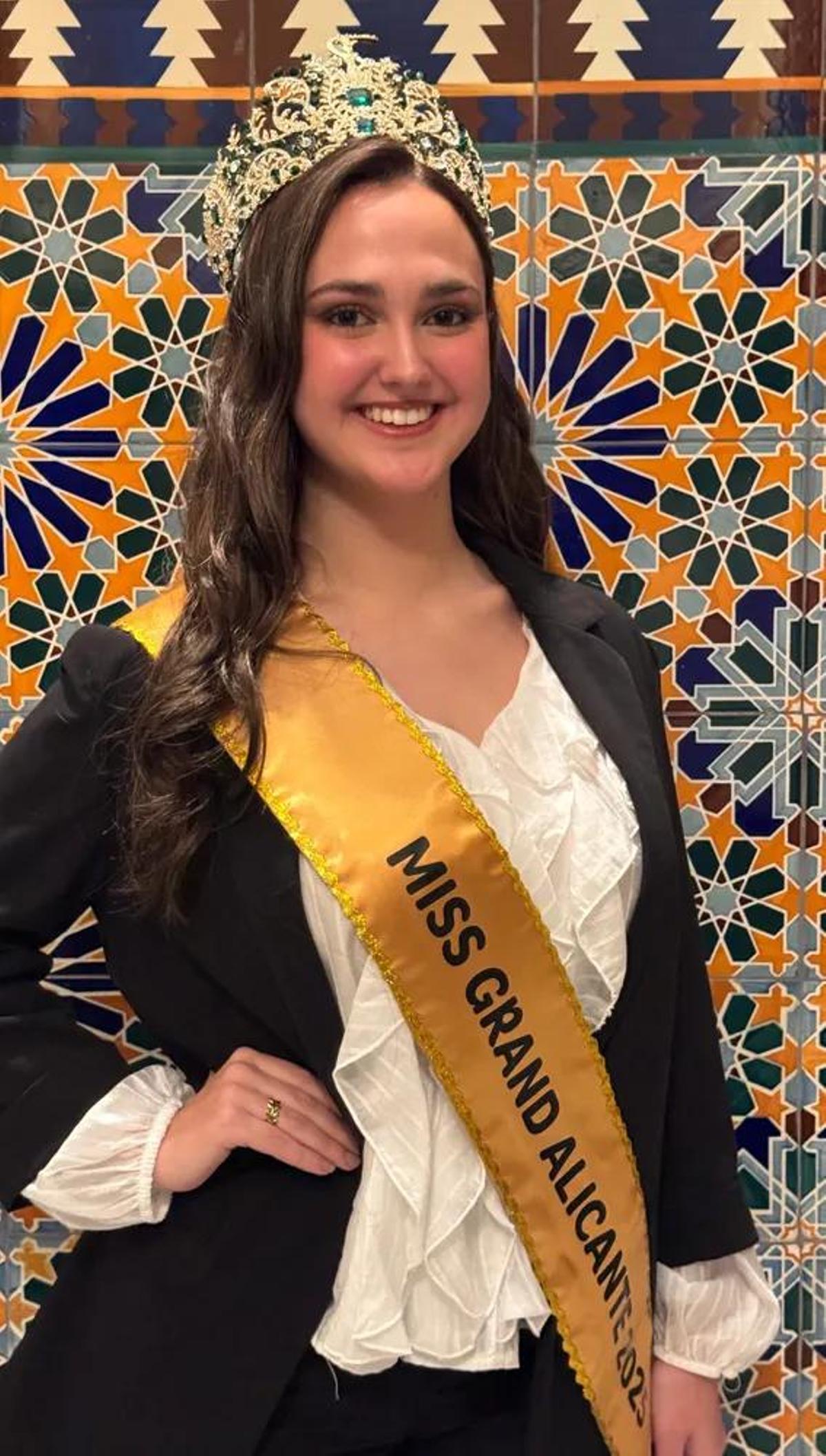 Una joven de Santa Pola, finalista de Miss Grand Spain con 17 años