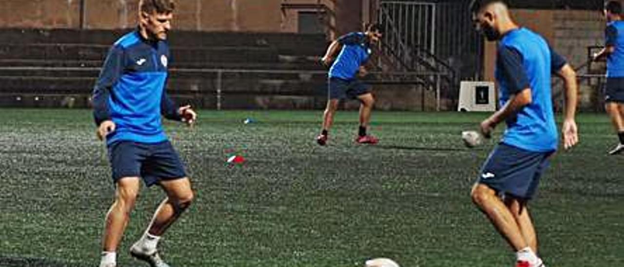 Un entrenamiento del CF Gandia. | CFG