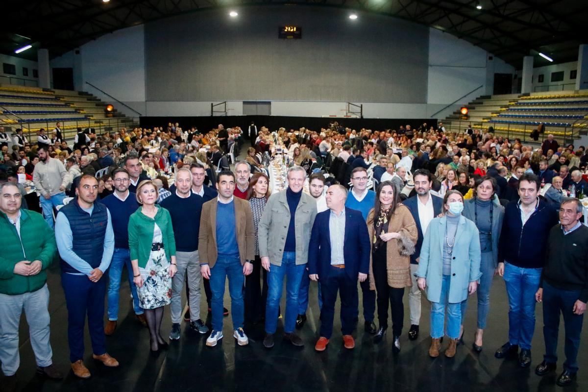 Los alcaldables de la comarca recibieron el apoyo del presidente autonómico.