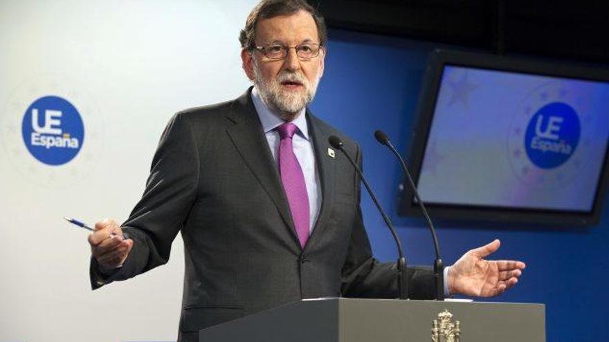 El president del govern espanyol, Mariano Rajoy, va replicar ahir a Brussel·les les intencions de Puigdemont