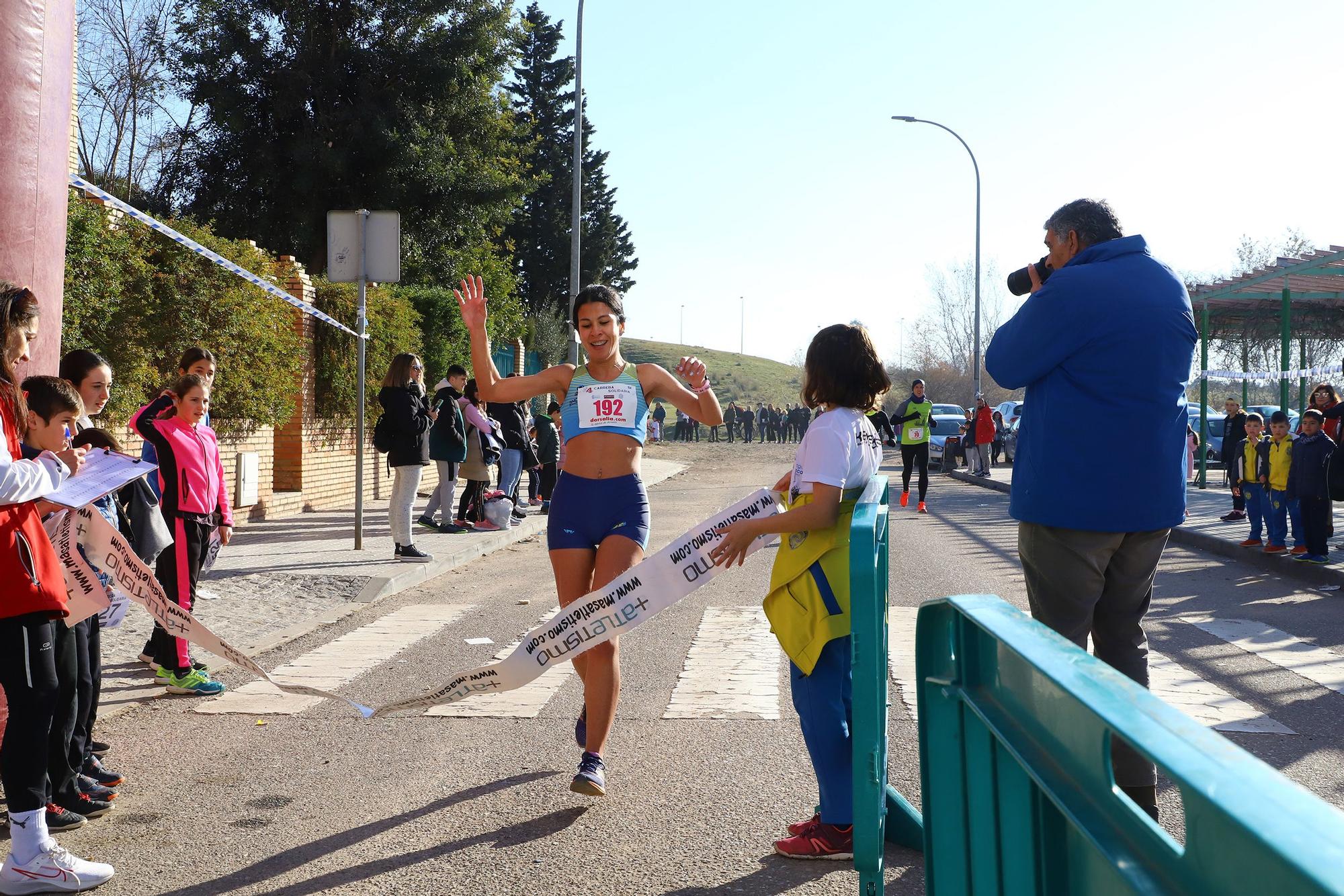 Carrera solidaria a favor del banco de alimentos de la parroquia de Fátima.