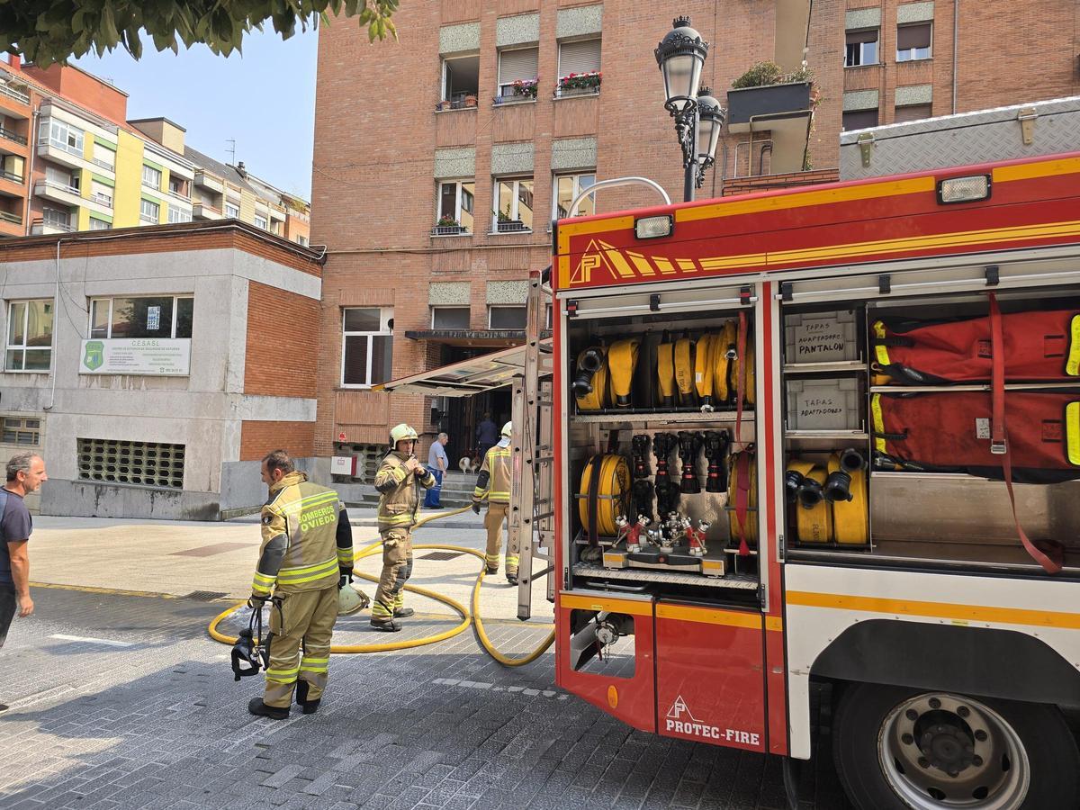 La intervención de los Bomberos en la calle Pio XII.