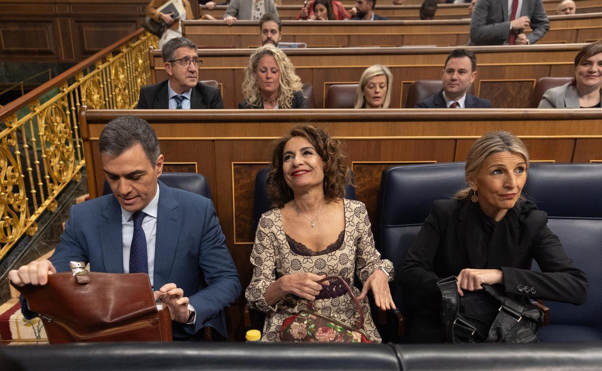 Pedro Sánchez, María Jesús Montero y Yolanda Díaz, la semana pasada en el Congreso.