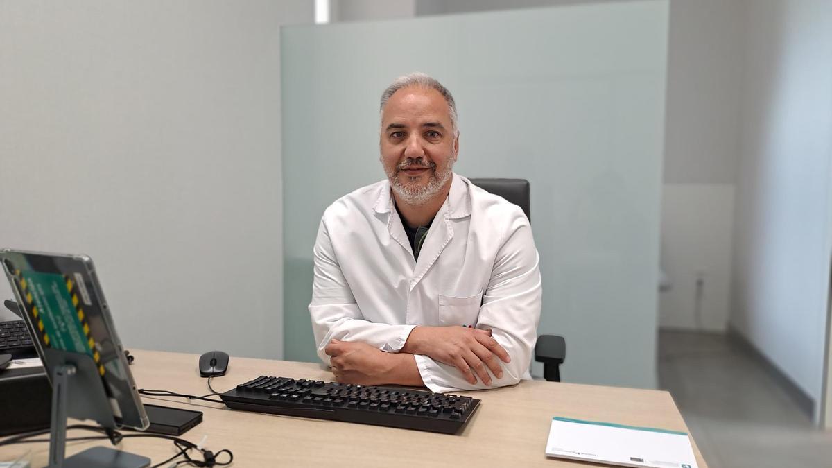 Dr. Sergio Fernandez, especialista de la Unidad del Viajero del Hospital Quironsalud Valencia.