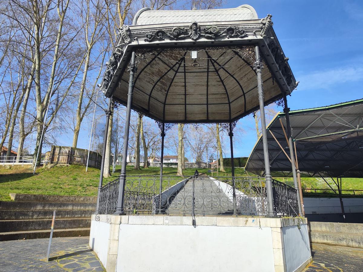 El quiosco de la música de Grado, en imágenes El quiosco de la música de Grado, en imágenes