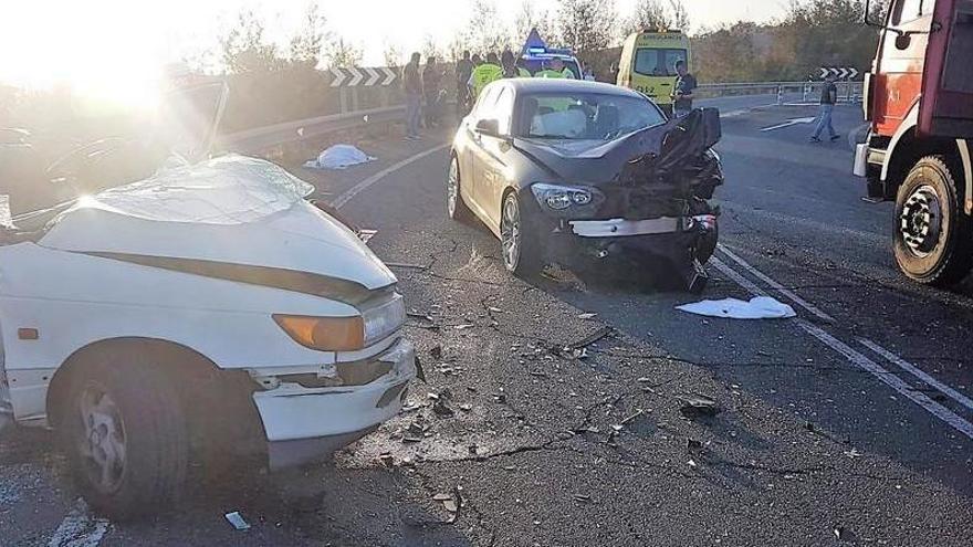 Los dos coches accidentados.