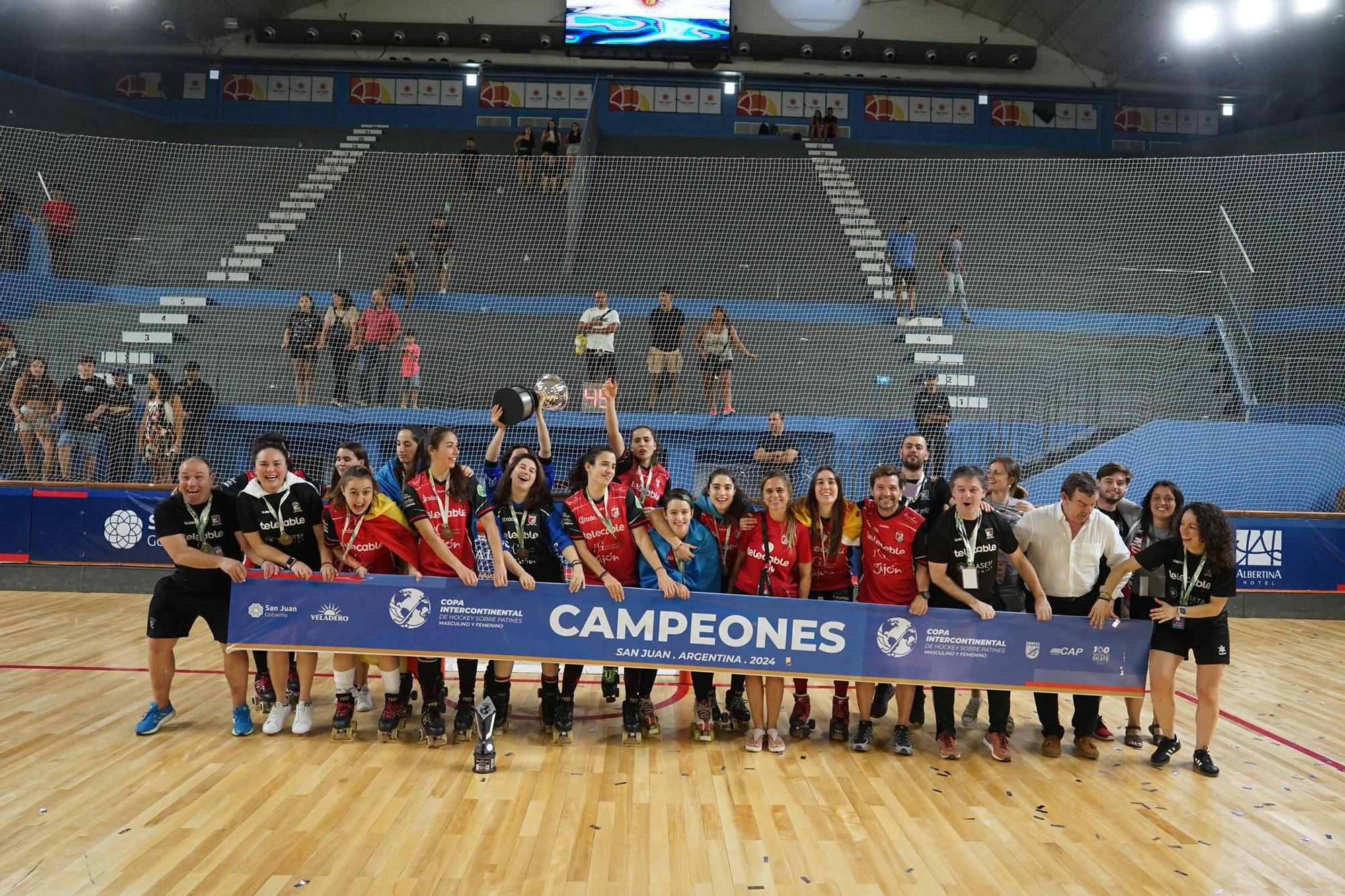 EN IMÁGENES: El Telecable Gijón de hockey hace historia y ya son campeonas del mundo