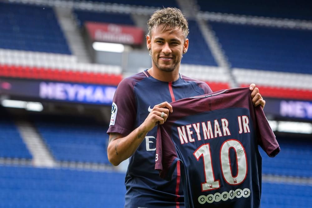 Presentació de Neymar Jr amb el PSG