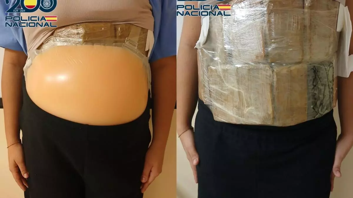 Detenida una falsa embarazada por ocultar dos kilos de cocaína bajo su barriga