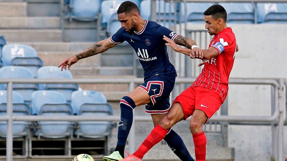 Kurzawa, en un amistoso del PSG contra el Sevilla