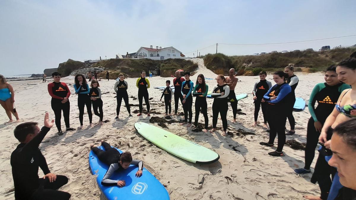 Actividad de surf de 'Actívate'