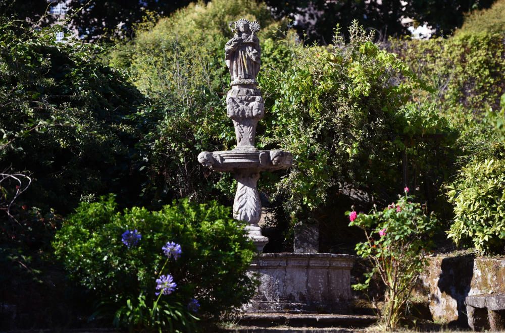 El convento de Santa Clara muestra sus tesoros a los pontevedreses