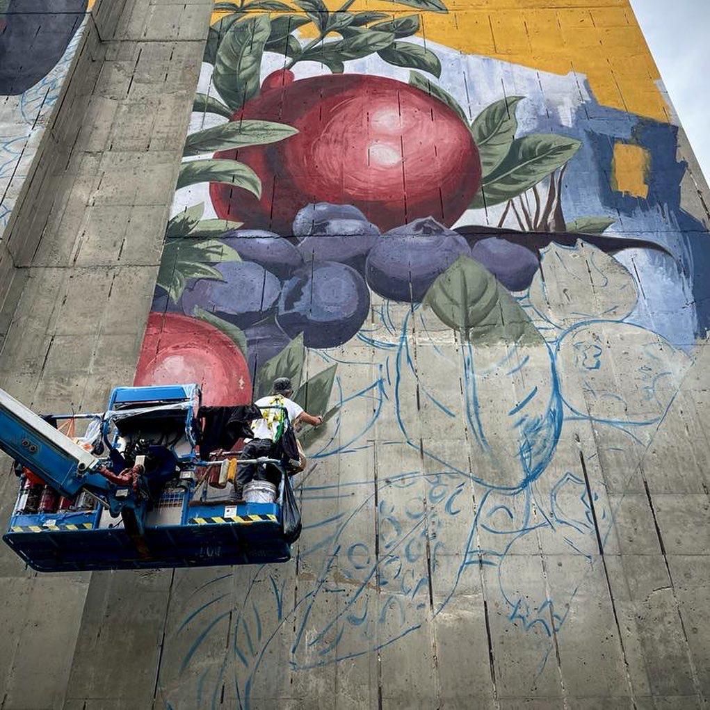 El mural de Lula Goce en Washington D.C.