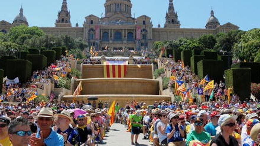 El sobiranisme es conjura per fer possible el referèndum