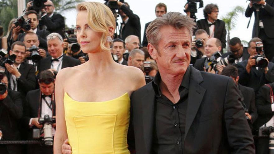 Charlize Theron y Sean Penn en Cannes.