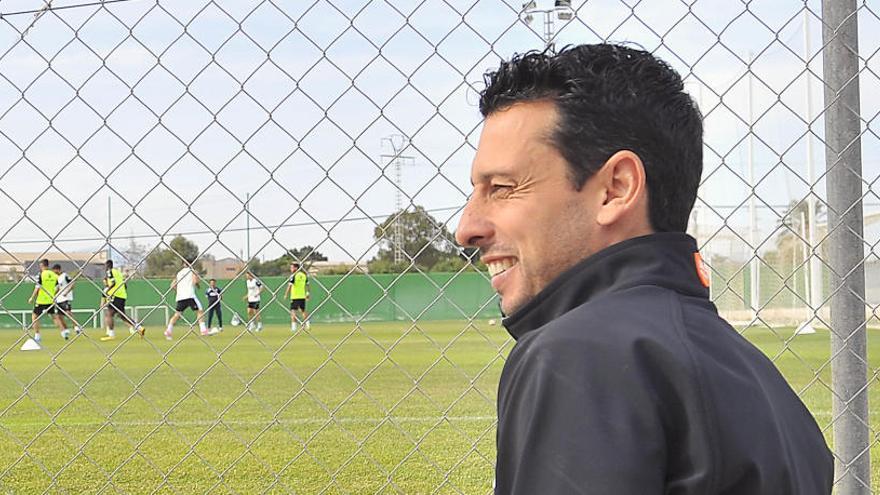 Mantecón, durante una de sus últimas visitas a Elche